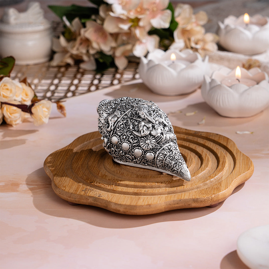 Shree Ganesh Shankh - Silver Plated (7 Inch)